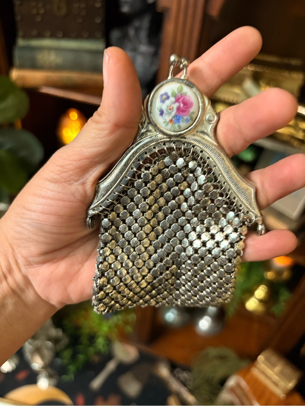 Source Unknown Silver Mesh Coin Purse with Floral Enamel Frame